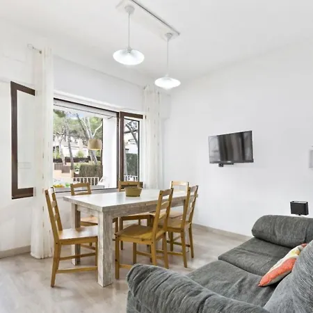 104110 - In Llafranc Apartment Palafrugell